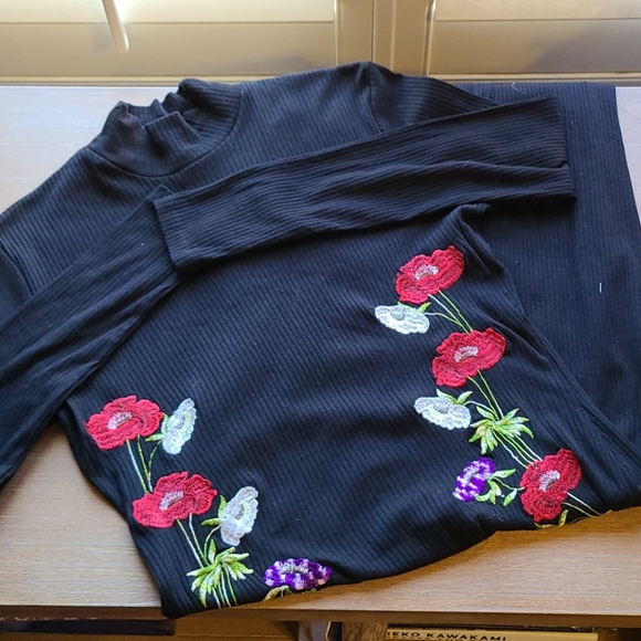 ASOS Design Curve Embroidered Rib Midi Bodycon - Picture 7 of 11